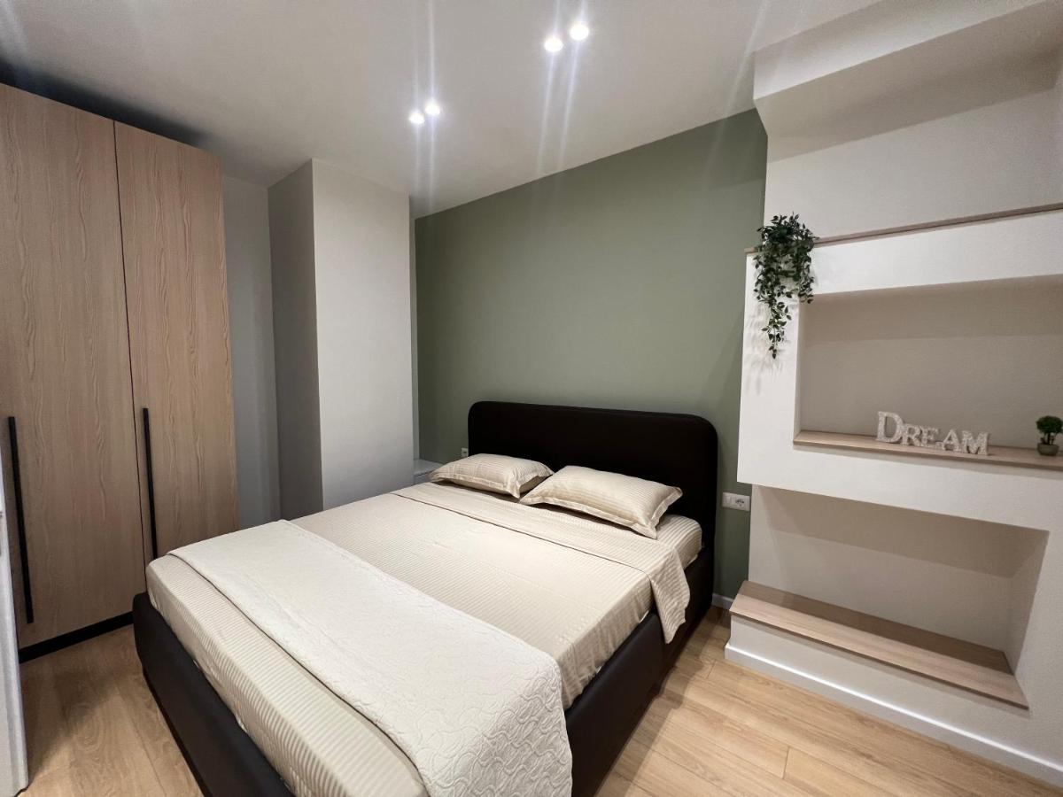 Costa Adriatica Apartments ドゥラス 部屋 写真