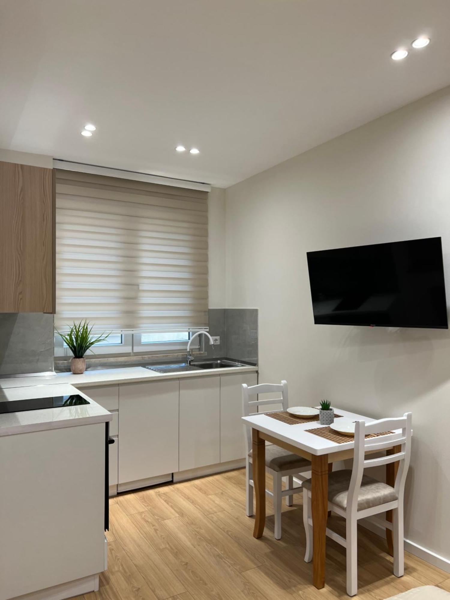 Costa Adriatica Apartments ドゥラス 部屋 写真