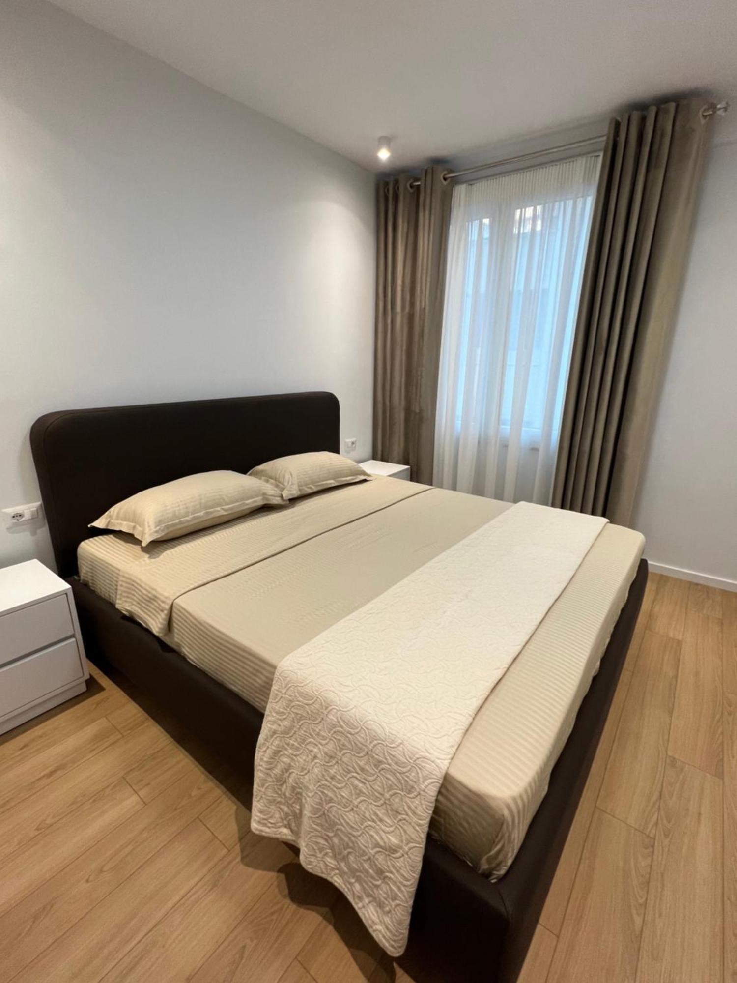 Costa Adriatica Apartments ドゥラス 部屋 写真