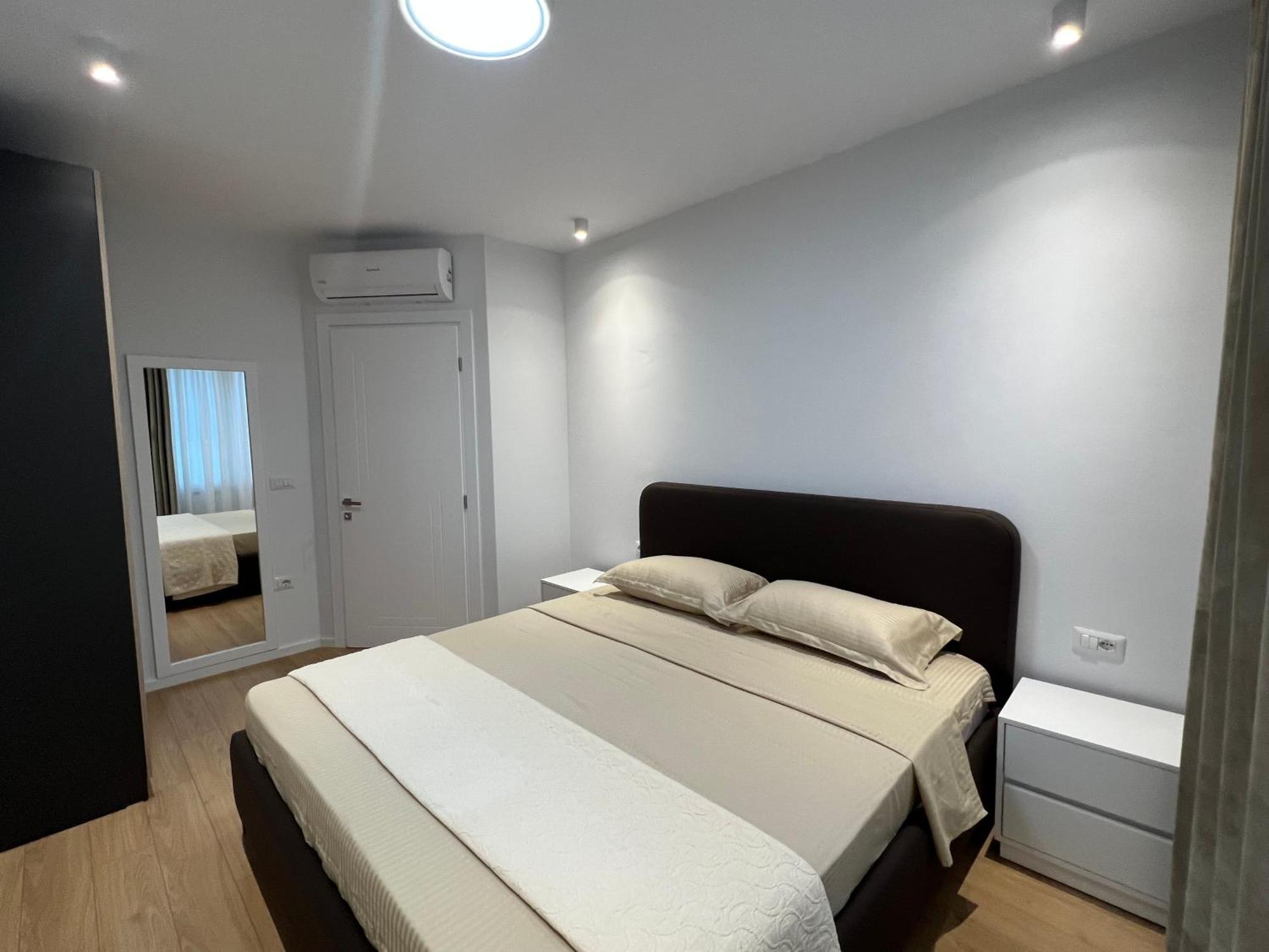 Costa Adriatica Apartments ドゥラス 部屋 写真