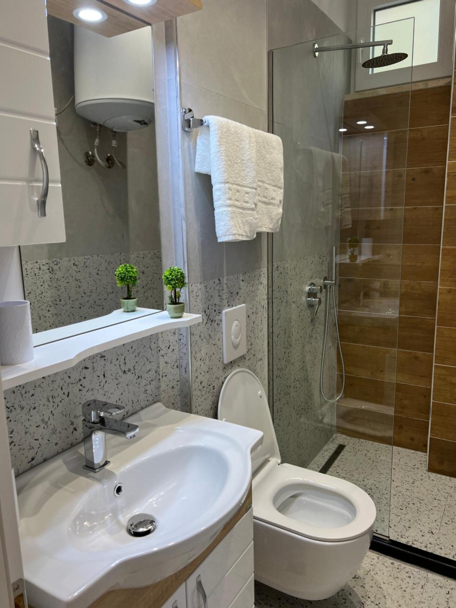 Costa Adriatica Apartments ドゥラス 部屋 写真